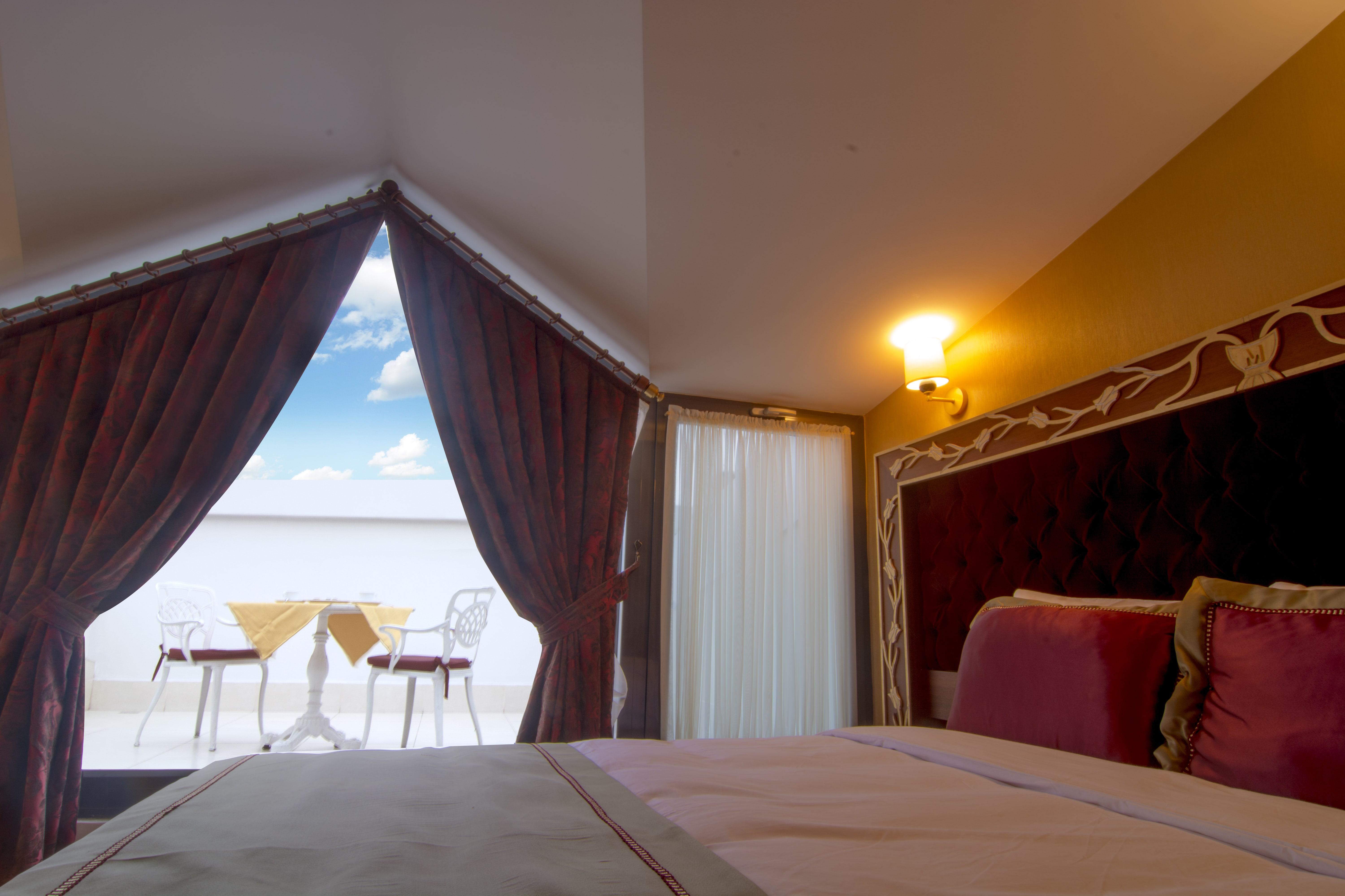 Mb Deluxe Hotel Istanbul Eksteriør billede